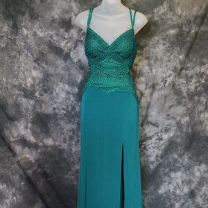 Size 10 Emerald Green Mon Cheri Prom Dress